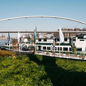 Botel Maastricht
